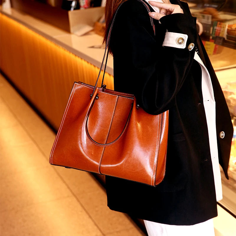 Luxury woman Shoulder bag soft leather large capacity square tote bag Vintage Fashionable cowhide Handbag Shopping underarm bags