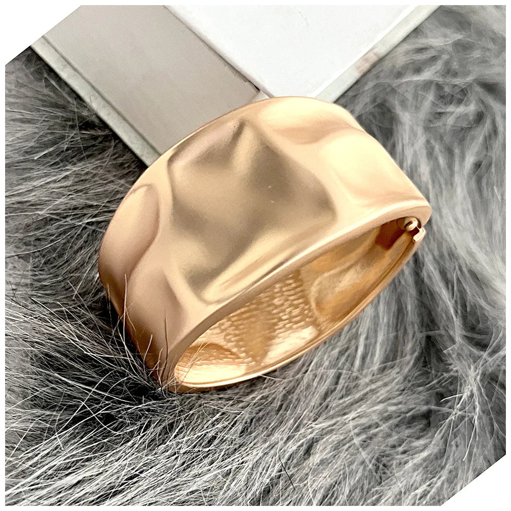 New Creative Water Drop Wide Bracelet Fashion Statement Gold Color Cuff Open Bracelet Women's Retro Aesthetic Bangle Jewelry