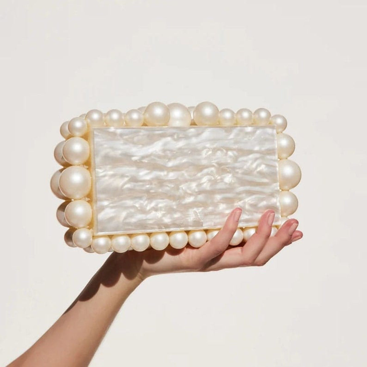 Chic Perla Clutch Purse