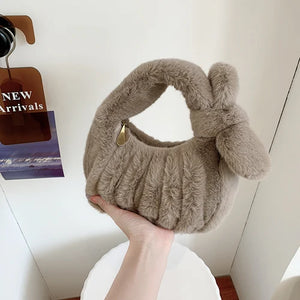 Chic Knot Fur Handbag